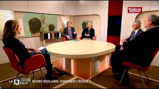 Échec scolaire  Changer lécole   Le débat [upl. by Rochelle]