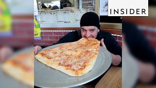 You can buy a 2footlong pizza slice in NYC [upl. by Maon]