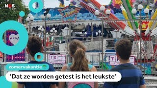 Zo gaat het opbouwen van attracties op de grootste kermis van de Benelux [upl. by Nylime933]